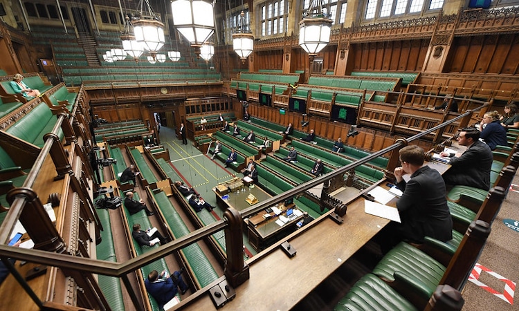 Uk Parliment Discussing Vaping